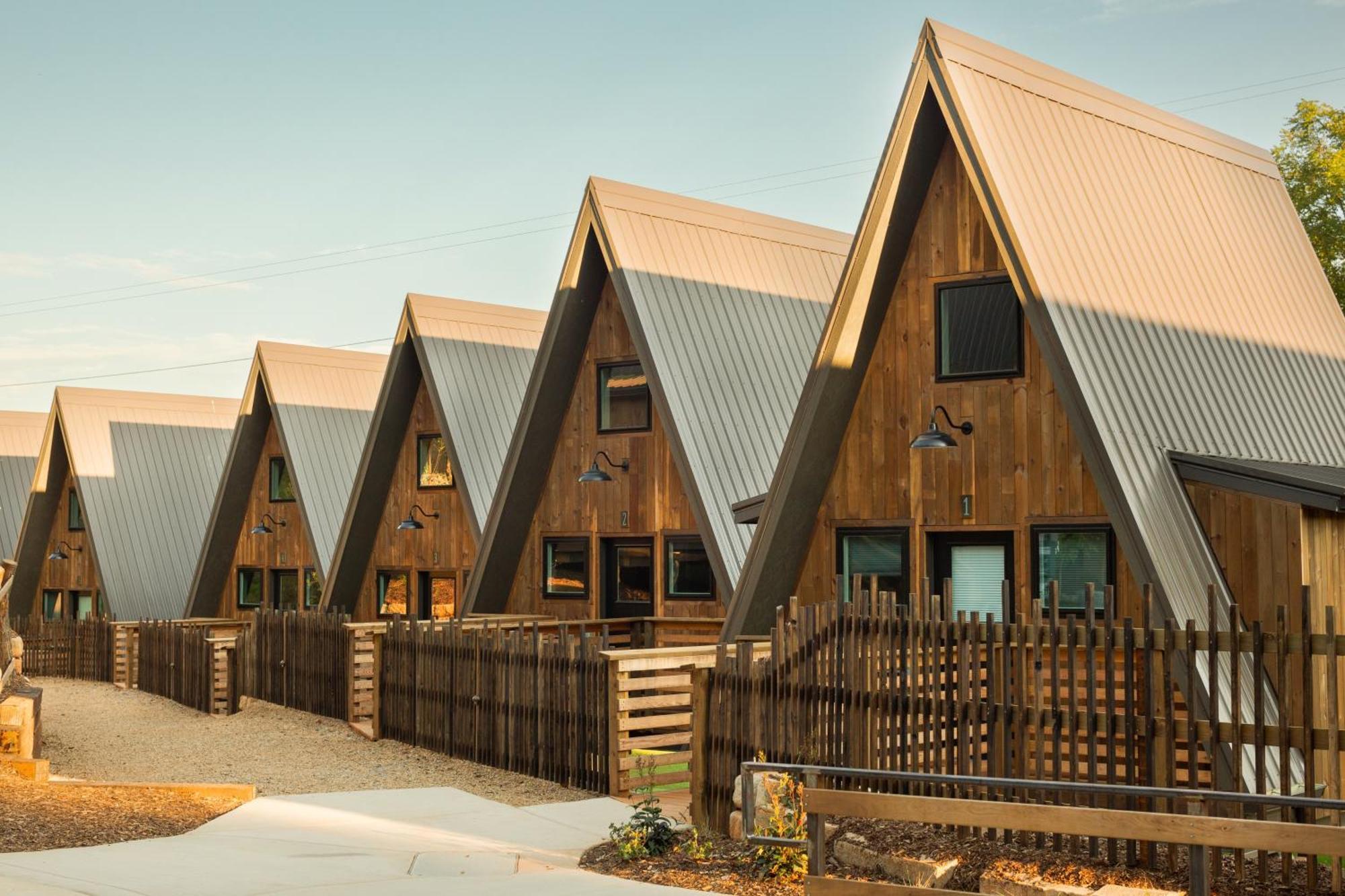 Wrong Way River Lodge & Cabins 阿什维尔 外观 照片